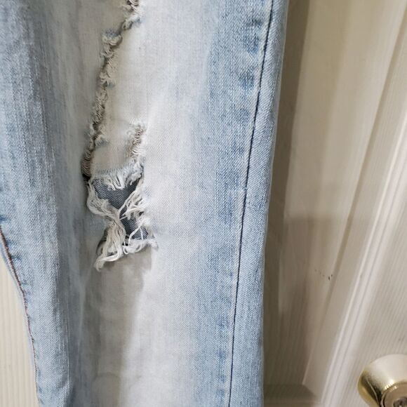 DenimCo light wash bootcut distressed jeans size 12 - Picture 5 of 12